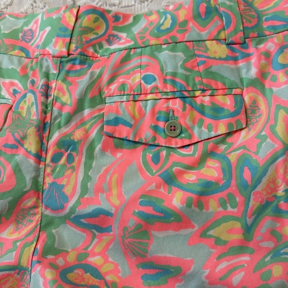 Lilly Pulitzer Barclay 3 inch length Chino Multicolor shorts Women’s Size 10 - Picture 9 of 10